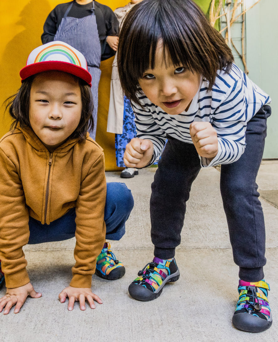 Keen Big Kids' Newport H2 | Verry Berry/Fusion Coral